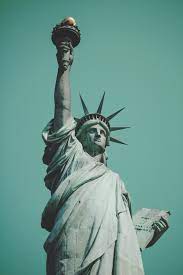 This was a photo shoot. 500 Statue Of Liberty Pictures Download Free Images On Unsplash
