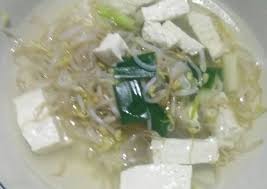Oyong atau yang biasa di sebut gambas, merupakan salah satu bahan masakan yang kaya cukup mudah dan praktiskan resep sayur oyong bening diatas, bahan dan bumbunya juga cukup sederhana, namun rasanya cukup enak dan segar. Resep Sayur Bening Tahu Toge Oleh Lilis J Cookpad
