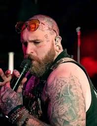 If I could sit down and sing just one song, right in front of you, no  stage, no lights—just me and you—what song would you want it to be… and  why? |