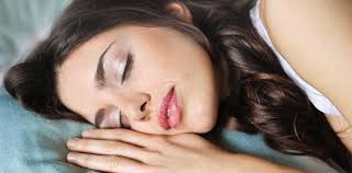 What to Do When You Sleep with Makeup On