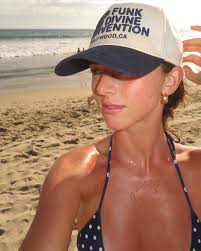 Bridget Campbell's Instagram, Twitter & Facebook