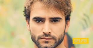 Henrique de Carvalho, neto de Ruy de Carvalho, surge irreconhecível: "Sinto  que entrei nos 50"