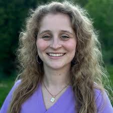 Dawn Milam's Instagram, Twitter & Facebook