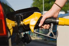 Harga minyak petrol diesel mingguan dan dunia di stesen minyak petronas, petron, shell, caltex dan bhp 27 mei hingga 2 jun 2021 (bulan 5) naik turun memandangkan harga petroleum pasaran dunia menunjukkan trend yang kian menurun, menteri kewangan malaysia telah mengumumkan melalui. Harga Petrol Diesel Naik Semasa Mstar