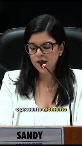 A Lei Federal nº 13.116/2015 diz que os órgãos competentes não poderão  impor condições ou vedações que impeçam a prestação de serviços de  telecomunicações de interesse coletivo. A instalação da torre ...