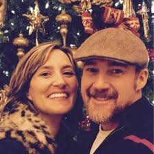 Laura & Dan Avery (@LauraDan02)