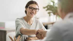 8 consejos para tener éxito en tus entrevistas de trabajo - BBC News Mundo