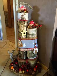 Weihnachtsdeko Aus Birkenstammen Und Holzscheibe Weihnachtsdeko Basteln Weihnachten Weihnachten