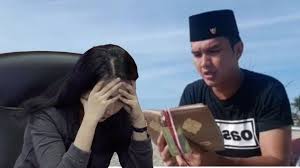 Check spelling or type a new query. 7 Meme Kocak Dewa Kipas Vs Gm Irene Sukandar Yang Beredar Di Medsos Semua Halaman Hai