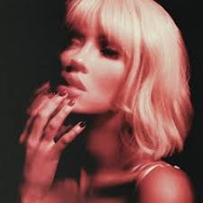 Stream Kiss or Kill by Stela Cole