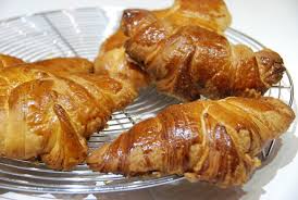 Beurre Sec De Tourage Grand Cru Aop Pour Viennoiseries Et Pate Feuilletee En Plaque D 1kg A Venir Retirer A L Atelier Cyrille Patissier Rouen Ateliers Culinaires A Rouen