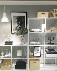 In Unserem Vittsjo Regal Kommen Deine Lieblingsstucke Besonders Gut Zur Geltung Vittsjo Ikea Oldenburg Ikeaolden Inredning Lagenheter Lagenhetsideer Interior