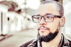 Porco de Raça', do escritor e roteirista Bruno Ribeiro, é melhor do que  muitas séries da Netflix