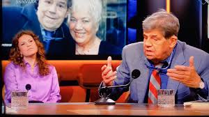 ,,it is completely new to me that he brings it … Elsschot Na Tviteru Na Emma De Rouw Voorstellen Als Een Meneer Gaat Niet Want Rouw Komt Op Onverwachte Momenten Joost Prinsen Geestig Droog En Een Prachtmens Op1npo Https T Co Szny7pwmxf