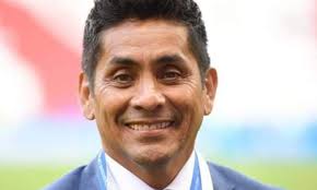 Jorge Campos: «Estamos mal formados»