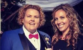 Having made her television debut on nbc's last comic standing in 2010,. Comedian Fortune Feimster Weds Fiancee Jacquelyn Smith In Malibu After Over Five Years Of Dating Daily Mail Online