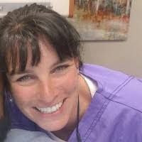 Jennifer Dignan's Instagram, Twitter & Facebook