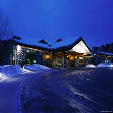 Canada, lake louise, 210 village road. Lake Louise Inn Canada At Hrs With Free Services