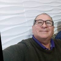 30+ perfiles de «Mario Robles»