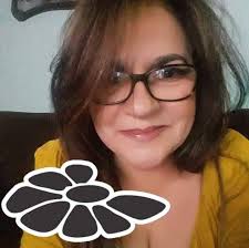 Por Que Doña Celia? Celia Rivero (1933 -2012),era mi mamá 🙋🏼‍♀️ Cuando  cerró la fábrica en donde trabaje durante 8 años,pensé, ¿que hacer?, y algo  que yo, y todas mis hermanas sabemos