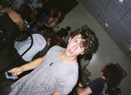 Adrian Jonas (@JonasBroGroupie)