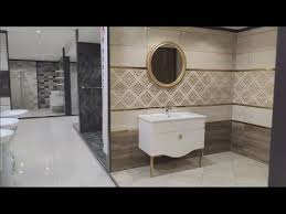 En güzel 55 banyo fayans modelleri arasından rengarenk her tonda her renkte araştırdığımız fayans modellerini inceleyebilirsiniz. Yuzlerce Cesit Banyo Seramik Modelleri Bu Showroom Da Var Tile Flooring Models Youtube
