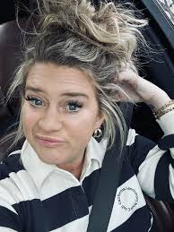 Robot vacuum for golden hair recommendations needed