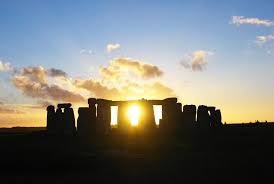 Solsticio de verano en stonehenge (foto: Visitar Stonehenge En El Solsticio De Verano 21 De Junio Viaje Organizado A Stonehenge El Dia Del Solsticio De Verano