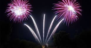 Es gibt dort tonnenweise teilweise gute hochauflösende, teilweise weniger gelungene aufnahmen. Feuerwerk In Mainz Pyrotechnik Im Quadrat