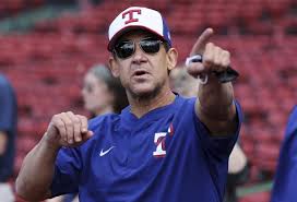 Boone brothers square off at Yankee Stadium in latest family affair