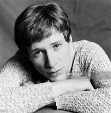 Paul Jones lead singer for Manfred Mann