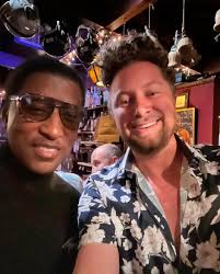 Patrick Harbison (@pweekly) • Instagram photos and videos