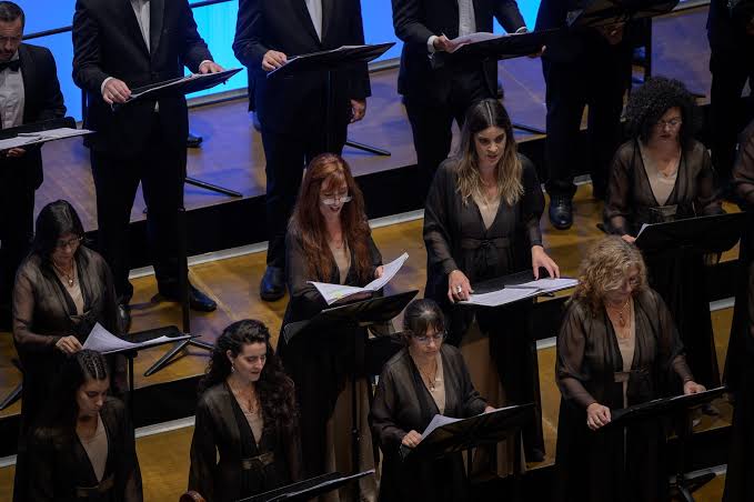 El Teatro Español recibirá a coros de cuatro departamentos en un encuentro musical gratuito
