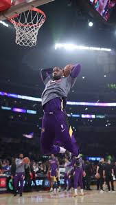 Hd wallpapers and background images. Lebron James Dunk Wallpaper By Kaan0303 2b Free On Zedge