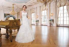 Check spelling or type a new query. Brautkleider In A Linie