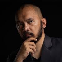 Sam Pineda's Instagram, Twitter & Facebook