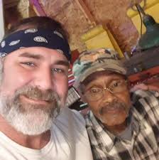 𝗖𝗔𝗡 𝗬𝗢𝗨𝗥 𝗕𝗔𝗟𝗟𝗦 𝗕𝗘 𝗧𝗢𝗨𝗖𝗛𝗜𝗡𝗚 ?? 🤔 One of our amazing  refs talks us through how you can potentially foul if both the cue ball and  object ball are touching