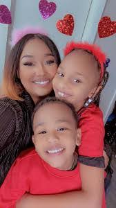 Jasmine Hurst's Instagram, Twitter & Facebook