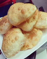 Pastikan jika anda guna yis, yis tidak rosak.cara untuk menguji yis,masukkan lebih kurang 1/3 sudu teh ke dalam. Roti Puri Resepi