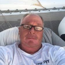 Flag Day: FL Keys flagpole climber