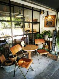 Brunch Cocktails And Good Times Vintage Industrial Coffee Shop Cafeteria Deco Muebles