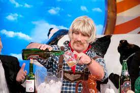 Pachu peña en corte y confección vendo humo y trato de que la gente se divierta caja negra. Pachu Pena Y El Abrupto Final De Peligro Sin Codificar Fue Un Golpe Duro Infobae