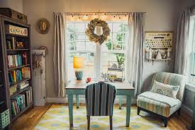Home office decor ideas for her. 7 Awesome Home Office Ideas For Her With A Splash Of Personality