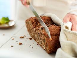 Brot Ohne Hefe 3 Rezepte Zum Nachbacken Wunderweib Brot Backen Ohne Hefe Brot Ohne Hefe Brot Backen Rezept Schnell