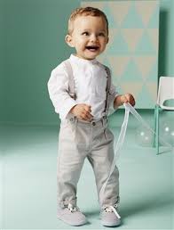 Da die festlichen anlässe wie hochzeiten, taufen und ähnliches jedoch nicht allzu häufig stattfinden, überlegen sich viele eltern zweimal, ob sie neue festliche kindersachen kaufen. Vertbaudet Baby Boy S Shirt Trousers Outfit Baby Boy Baptism Outfit Boy Baptism Outfit Baby Boy Shirts