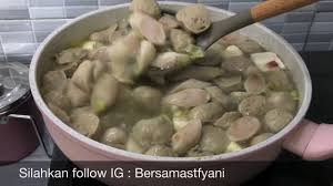 Sebelumnya kami telah berbagi resep kuah bakso yang enak, namun seringkali anda tidak menyukai kuah bakso sapi yang keruh. Resep Sop Bakso Yang Sederhana Tapi Wah Youtube