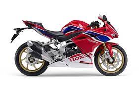 Check mileage, color, specifications & features. Confirmed 2021 Honda Cbr250rr Will Come To Malaysia Bikesrepublic
