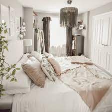 Pink And Grey Boho Bedroom Idea Featuring Ikea Lighting And Ikea Hack Hanging Plants Dark Furniture Creates A Mo Boho Bedroom Pink Bedroom Decor Ikea Lighting