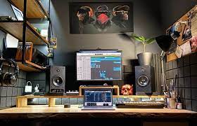 The first thing that you must have to set up a recording studio is a computer. Building A Home Studio On A Budget Audient