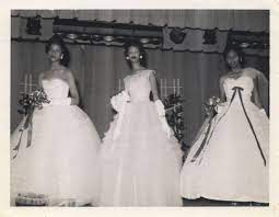 Pin By Lisa English Greenwood On African American African American Fashion Vintage Black Glamour American Photo